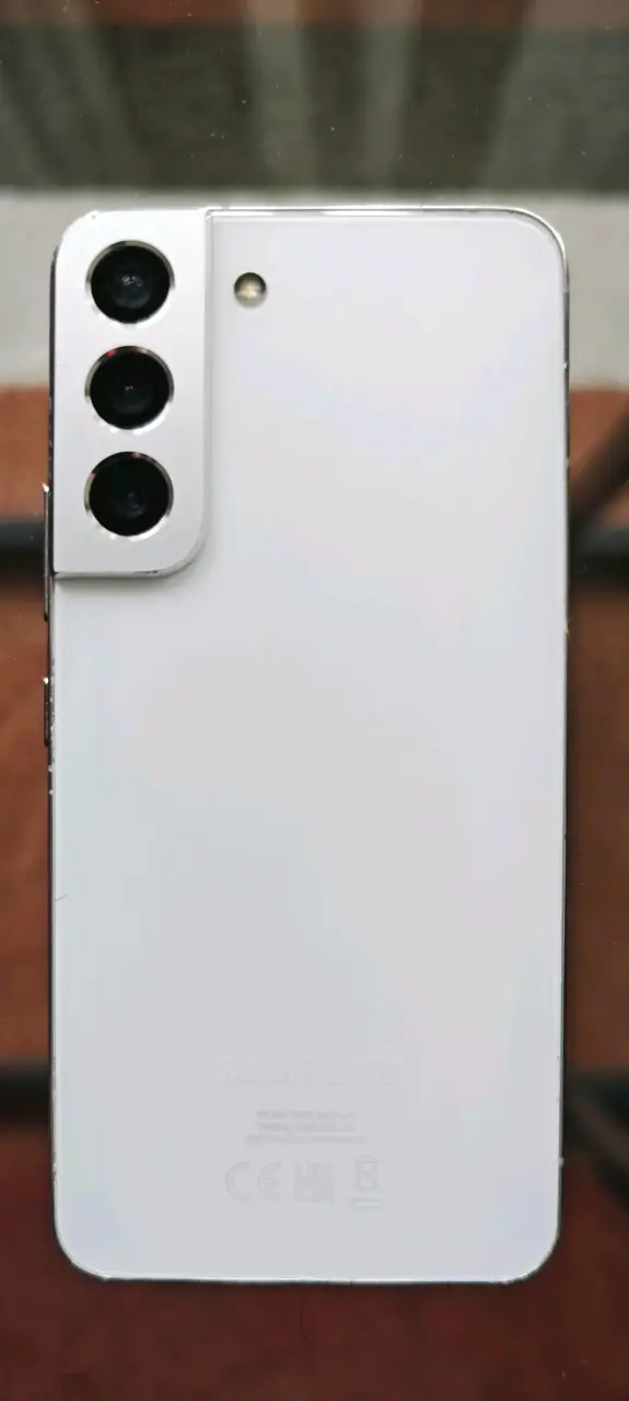 Smartphone Samsung S22 - 2