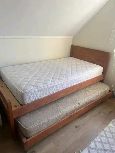 2 Cama nido de madera - miniatura 4