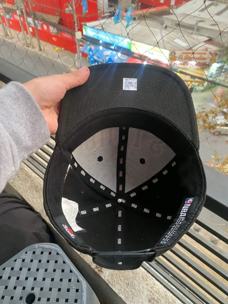 Gorra negra Bulls - 3