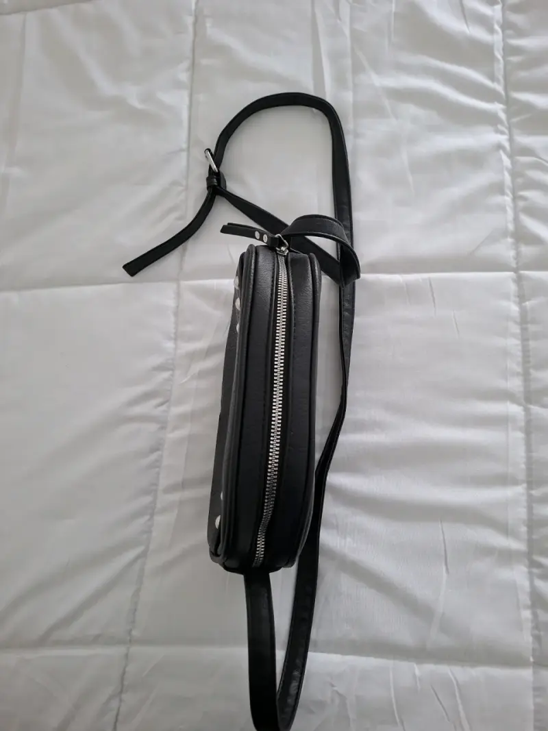 Cartera Bandolera con Tachas - 3