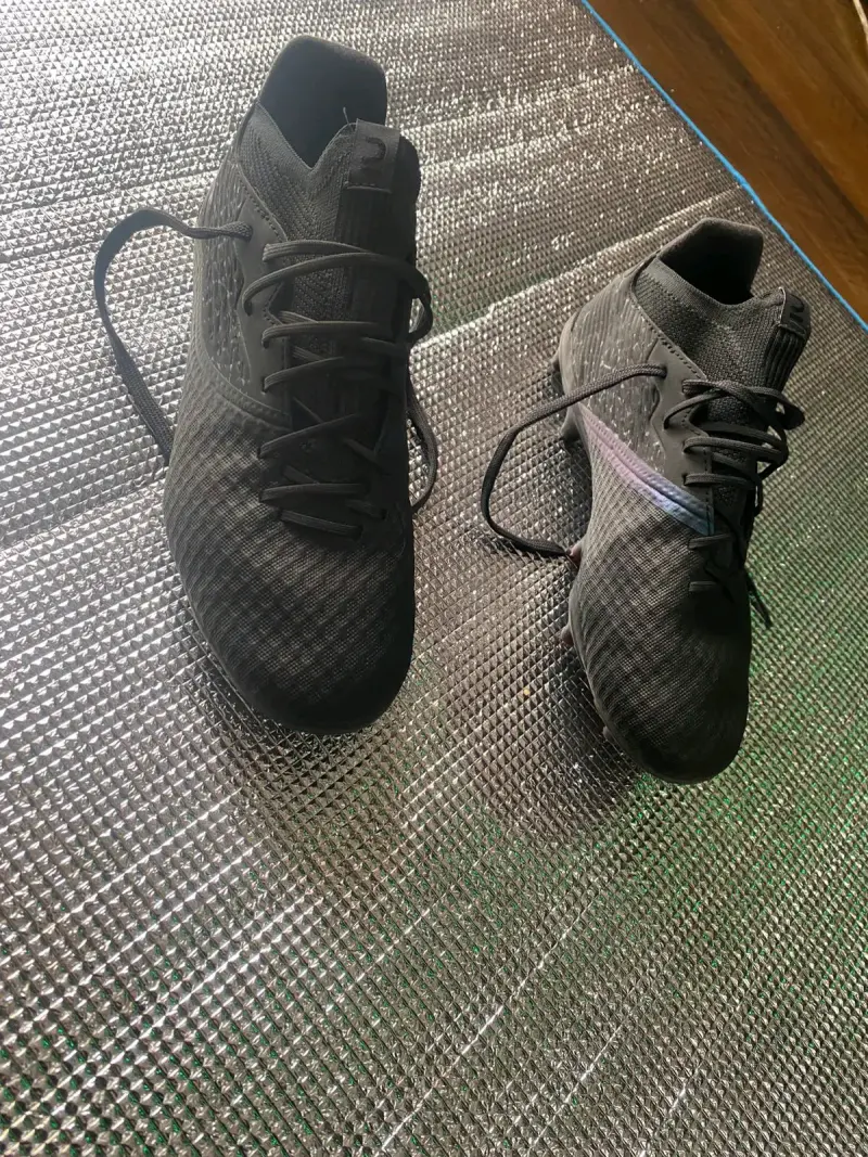 Zapatillas de fútbol negras - 2