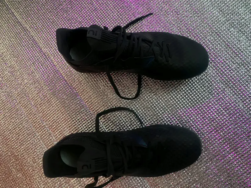 Zapatillas de fútbol negras - 4