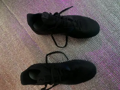 Zapatillas de fútbol negras - miniatura 4