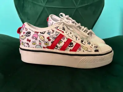 Zapatillas Adidas nizza hello kitty - miniatura 3