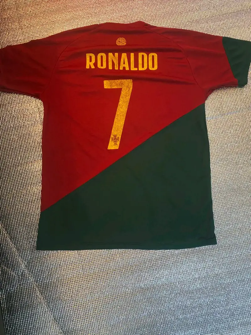 Camiseta de fútbol Ronaldo 7 - 3