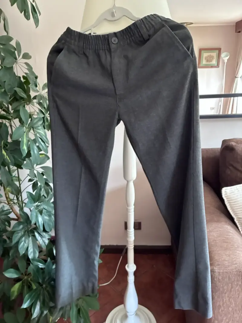 Pantalon colegio talla 16 - 1
