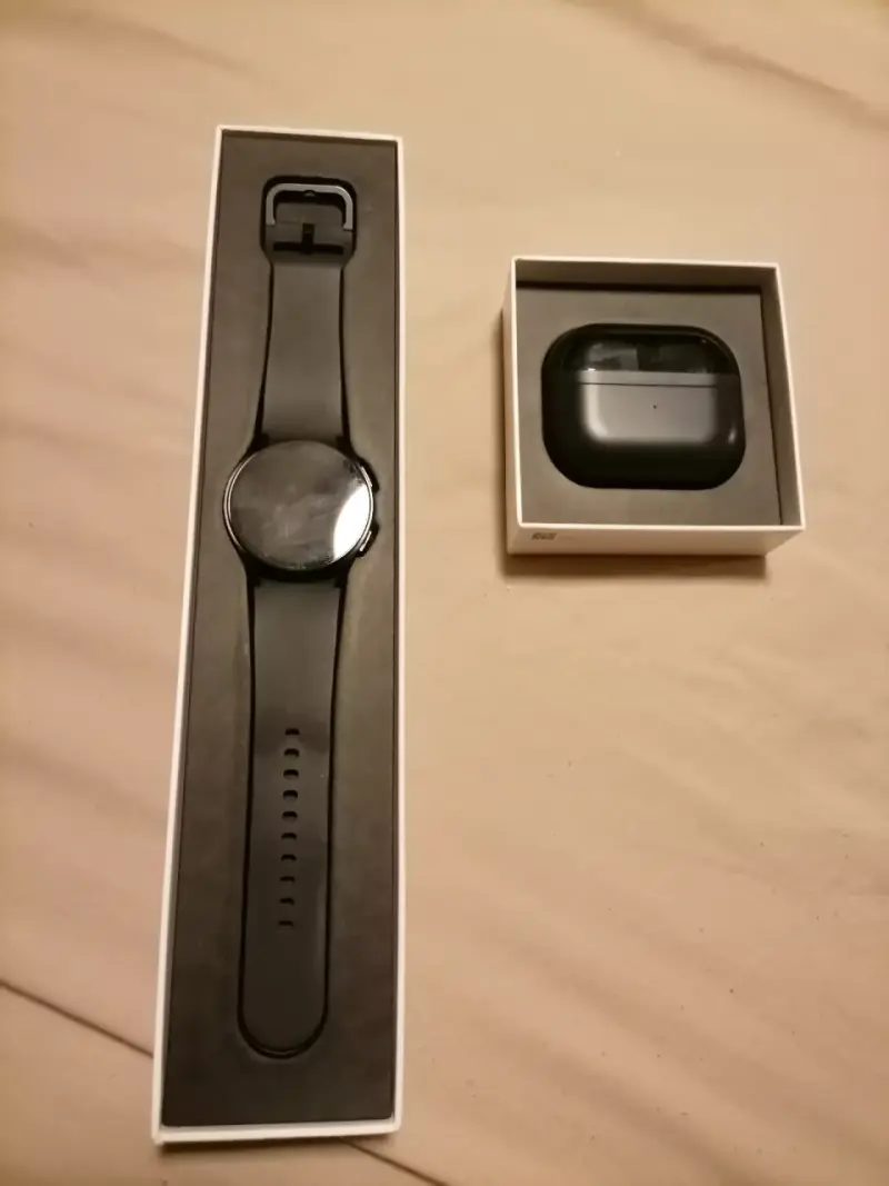 Samsung Galaxy Watch6 y Buds3 FE - 2