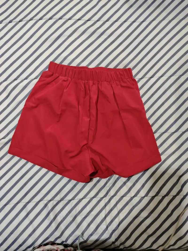 Short rojo de mujer - 2