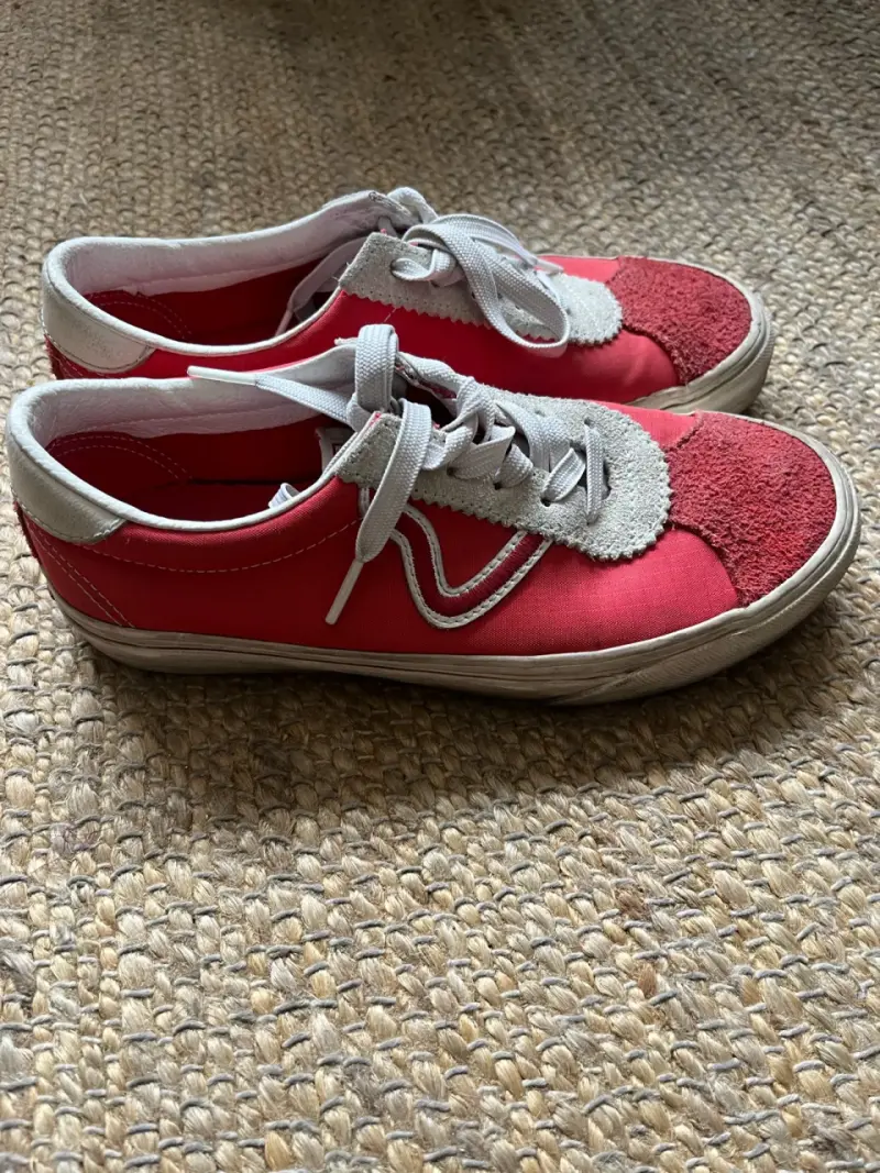 Zapatillas Vans rojas usadas - 2