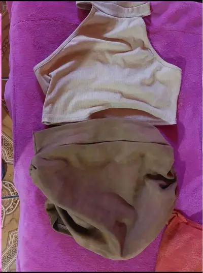 Conjunto top y falda negra - miniatura 2