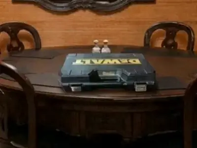 Taladro eléctrico con maletín - miniatura 2