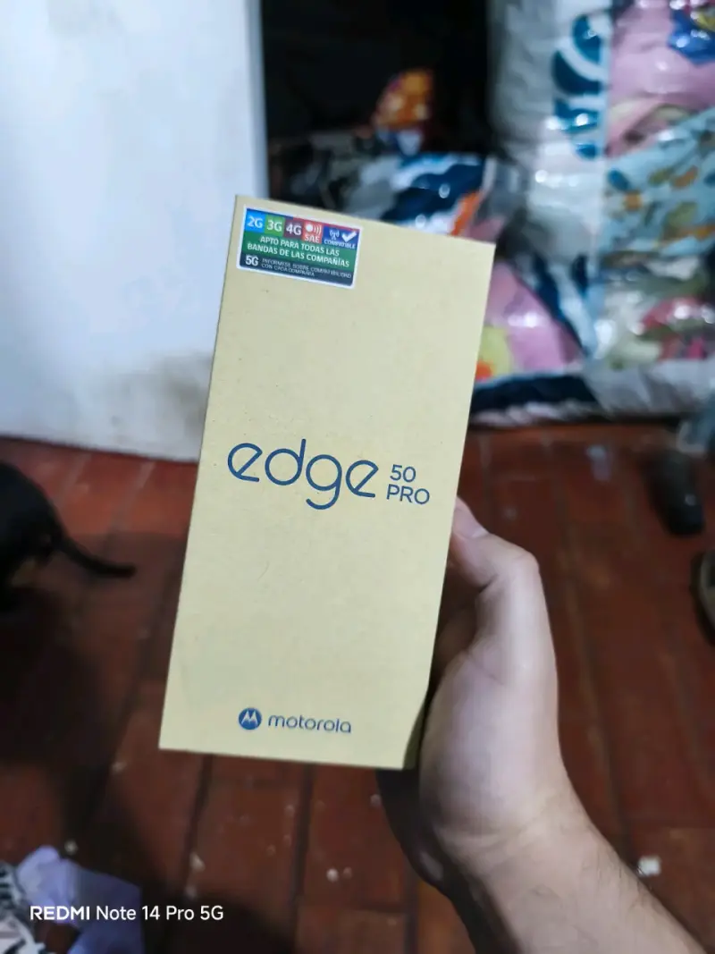 Celular Motorola Edge 50 Pro - 5