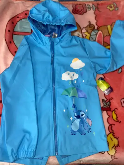 Chaqueta impermeable Stitch infantil - miniatura 2