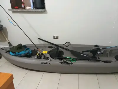 Kayak con equipo de pesca - miniatura 6