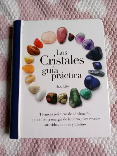 Libro 'Los Cristales' de Sue Lilly - miniatura 1