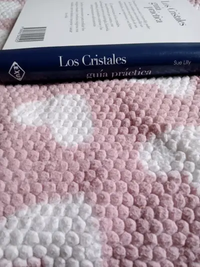 Libro 'Los Cristales' de Sue Lilly - miniatura 3