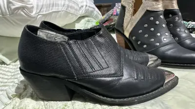 Zapatos negros Sarkany talla 37 - miniatura 2