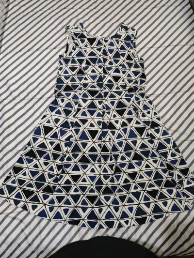 Vestido estampado geométrico - miniatura 1