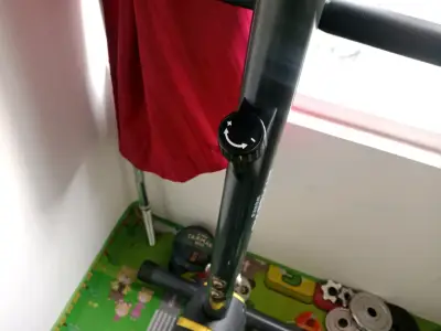 Bicicleta estática - miniatura 6