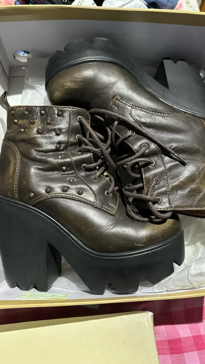 Botines negros con plataforma - 1