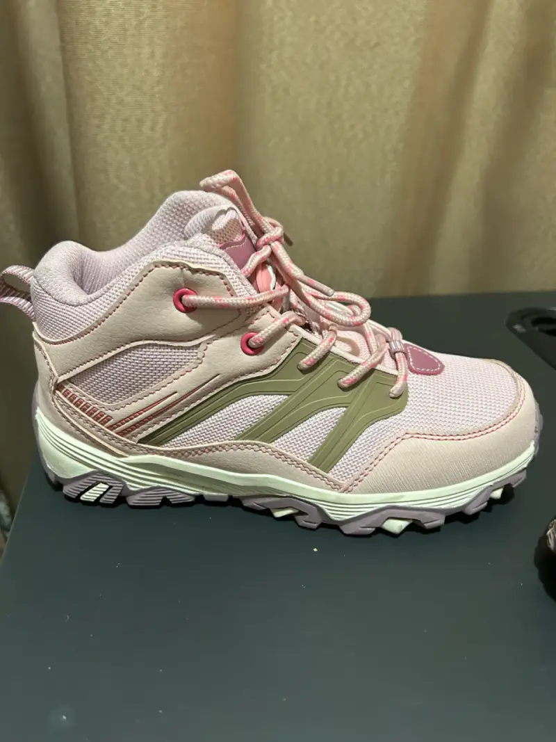 Zapatillas de trekking rosadas para niña talla 34 - 1