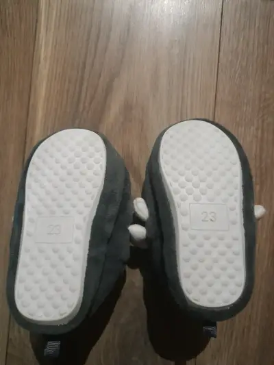 Pantuflas infantiles monstruo - miniatura 2