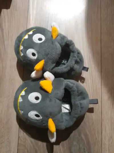 Pantuflas infantiles monstruo - miniatura 3