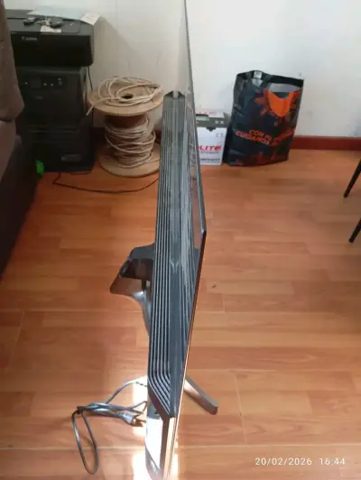 Televisor pantalla plana 55" - miniatura 3