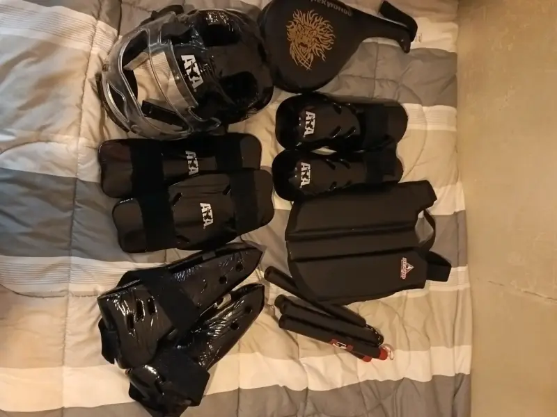 Set de protección para artes marciales - 1