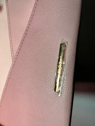 Cartera rosa elegante - miniatura 1