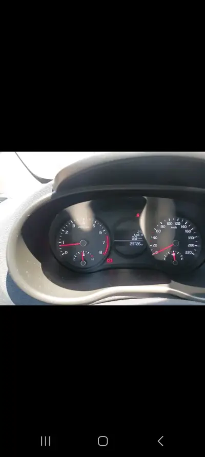 Auto Kia Morning - miniatura 6