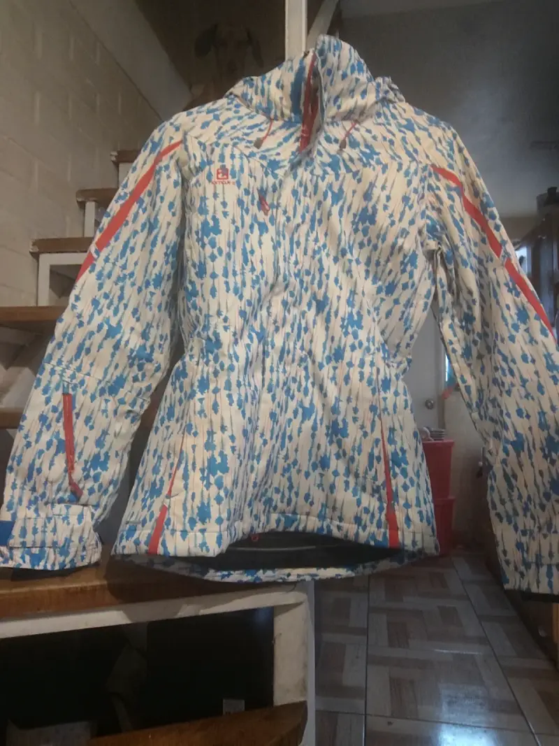 Chaqueta outdoor estampada azul - 2