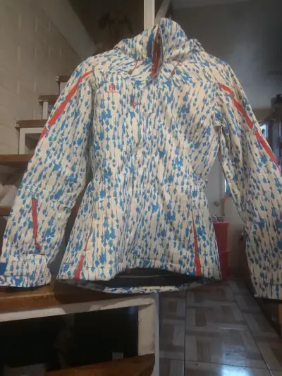 Chaqueta outdoor estampada azul - miniatura 2