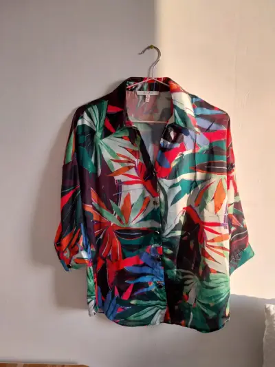 Camisa estampada tropical - miniatura 1