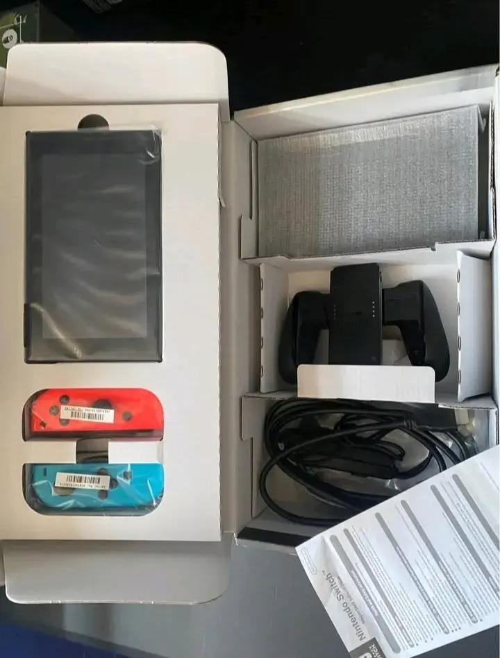 Consola Nintendo Switch nueva - 3