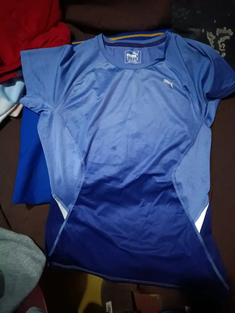 Polera deportiva azul Puma - 1