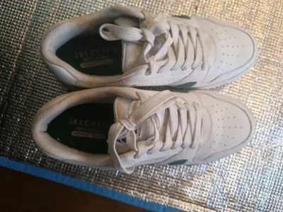 Zapatillas Skechers blancas - miniatura 2
