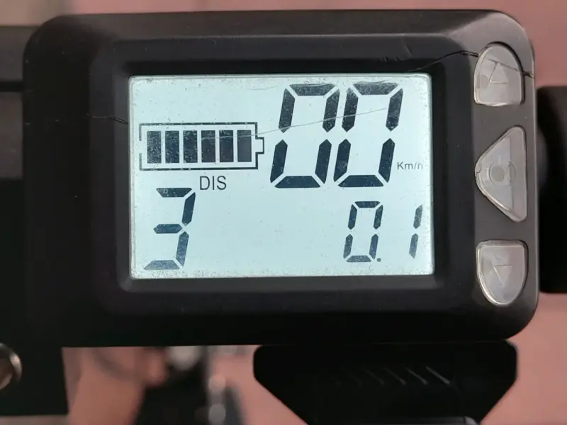 Scooter eléctrico negro - 2