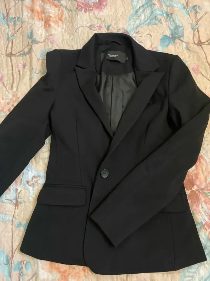 Blazer negro Vero Moda - 1