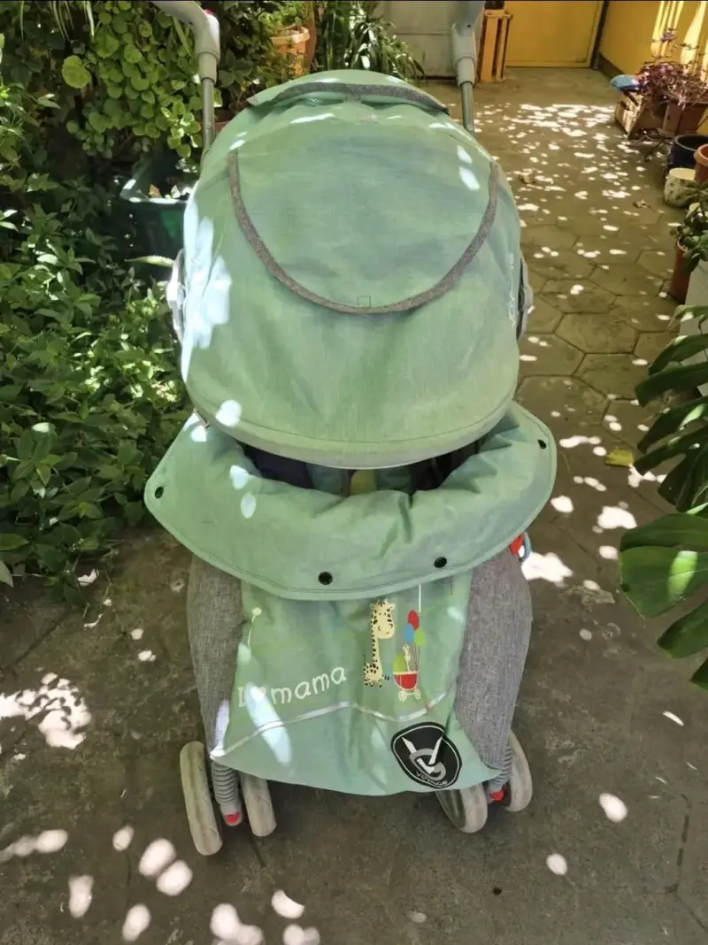 Coche de paseo verde Voyager - 4