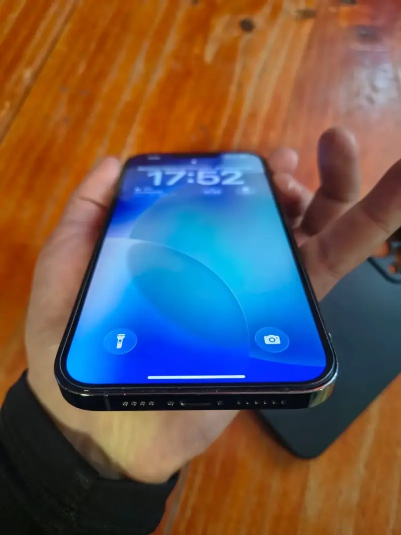 iPhone 13 Pro Max 128gb - 4