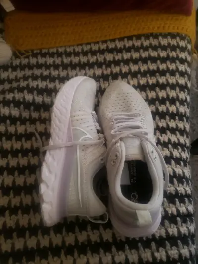 Zapatillas deportivas blancas nike - miniatura 2