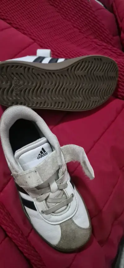 Zapatillas blancas de niño adidas - miniatura 2