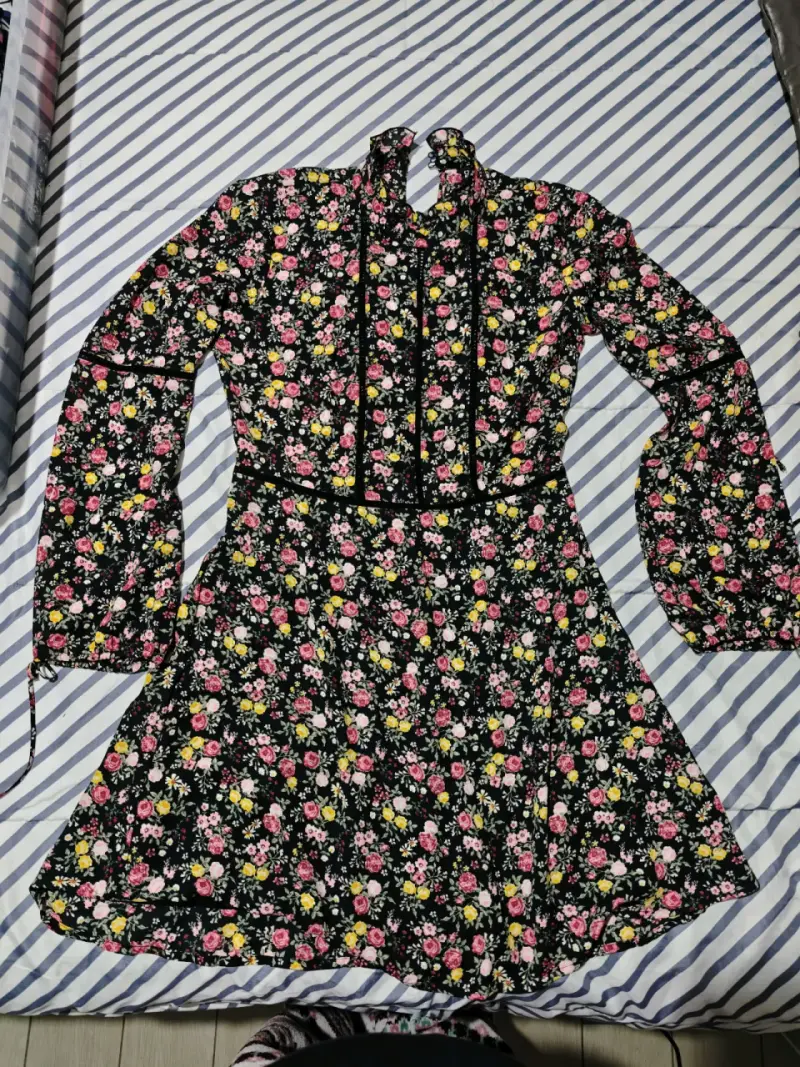 Vestido floral colorido - 1