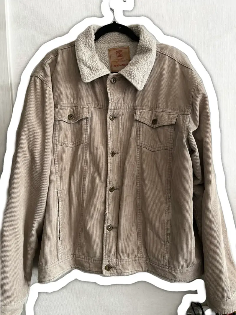 Chaqueta de corderoy beige