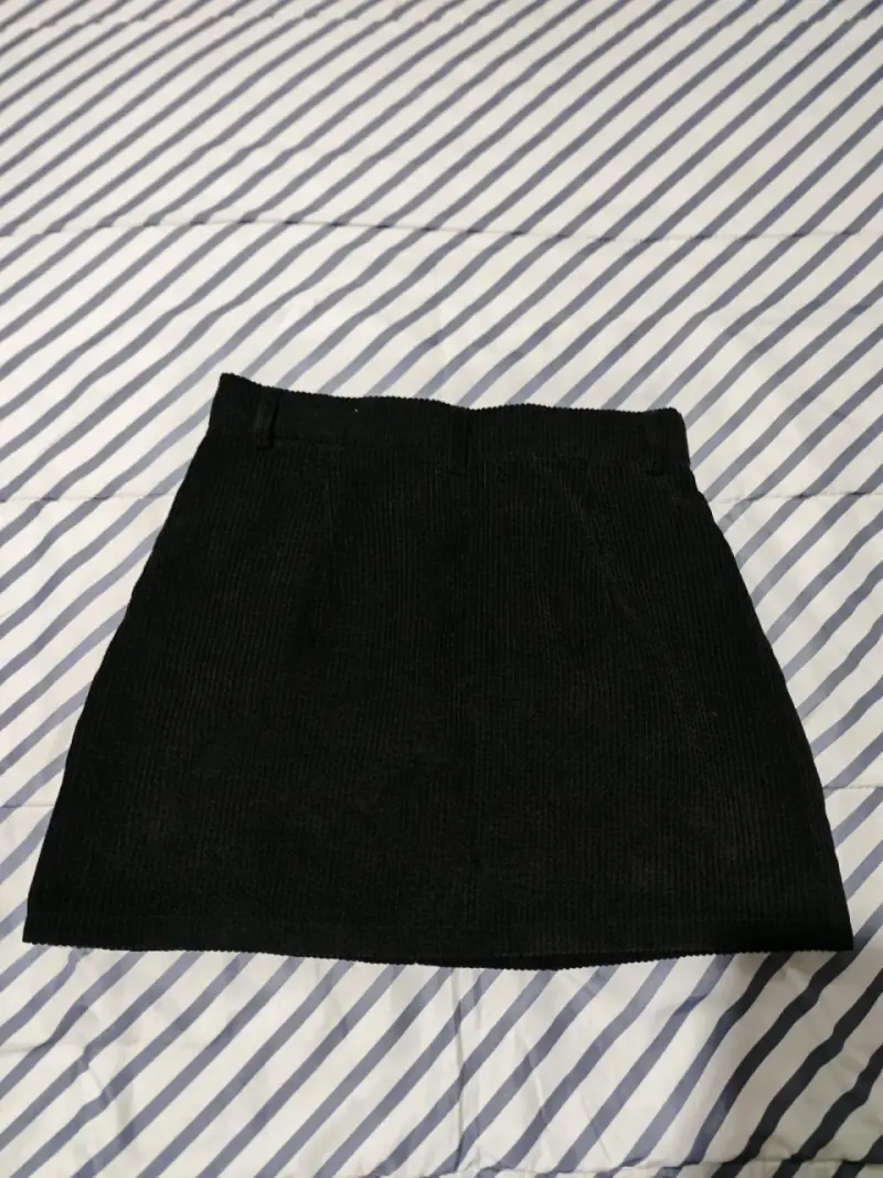 Falda negra de pana - 2