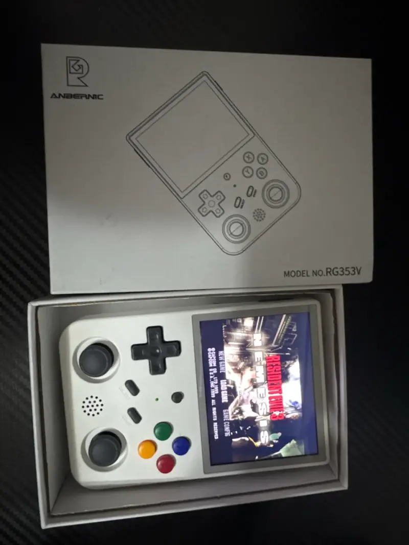 MINI CONSOLA RETRO ANBERNIC RG353V 64G BLANCO - 5