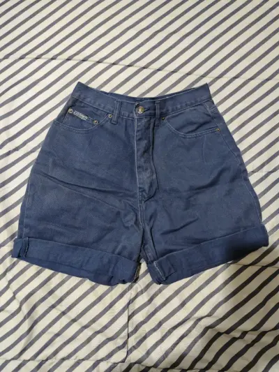 Shorts de mezclilla azul - miniatura 1
