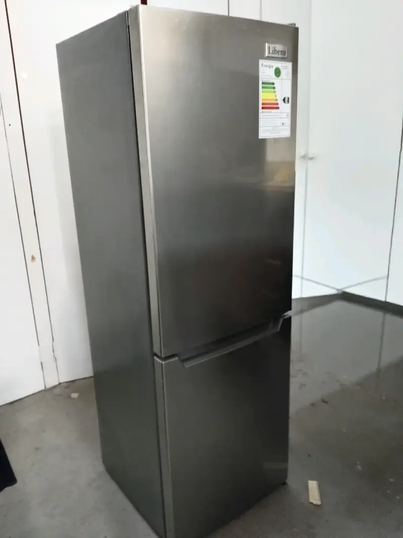 Refrigerador acero inoxidable Libero - 1