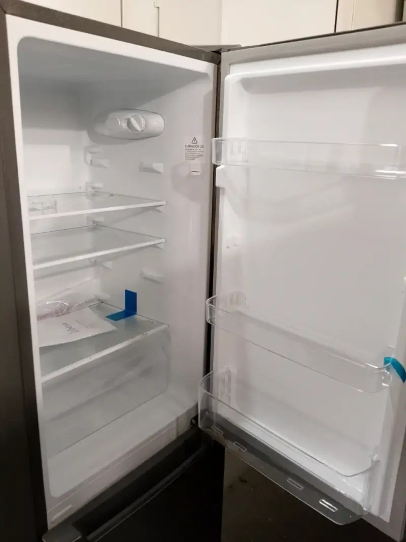 Refrigerador acero inoxidable Libero - 2
